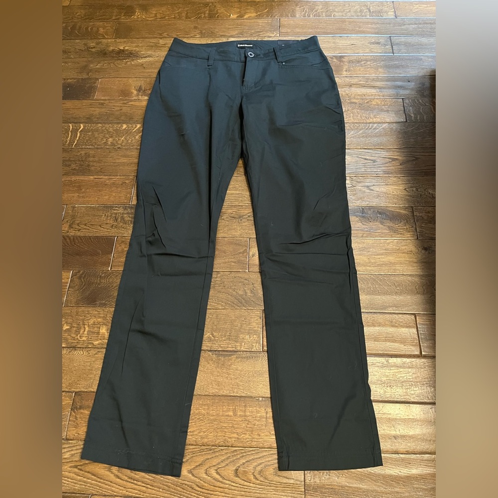 NWT Black Diamond Notion Straight Leg Pants black size 8